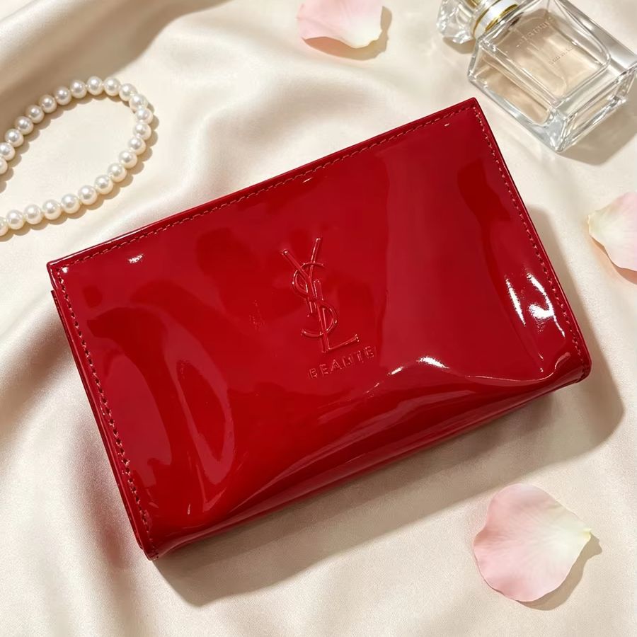 YSL Red Patent Leather Cosmeti - Luxury Skincare Logo recension och pris