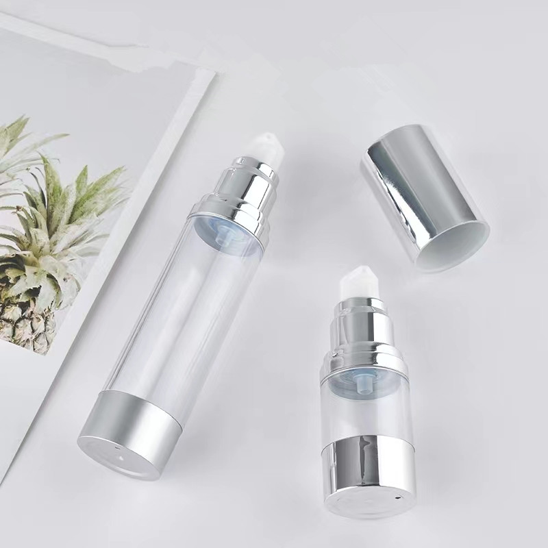 Bright/Matte Silver Vacuum Bot - Luxury Skincare Samples recension och pris