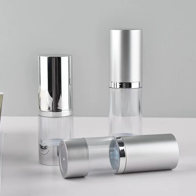 Bright/Matte Silver Vacuum Bot - Luxury Skincare Samples recension och pris