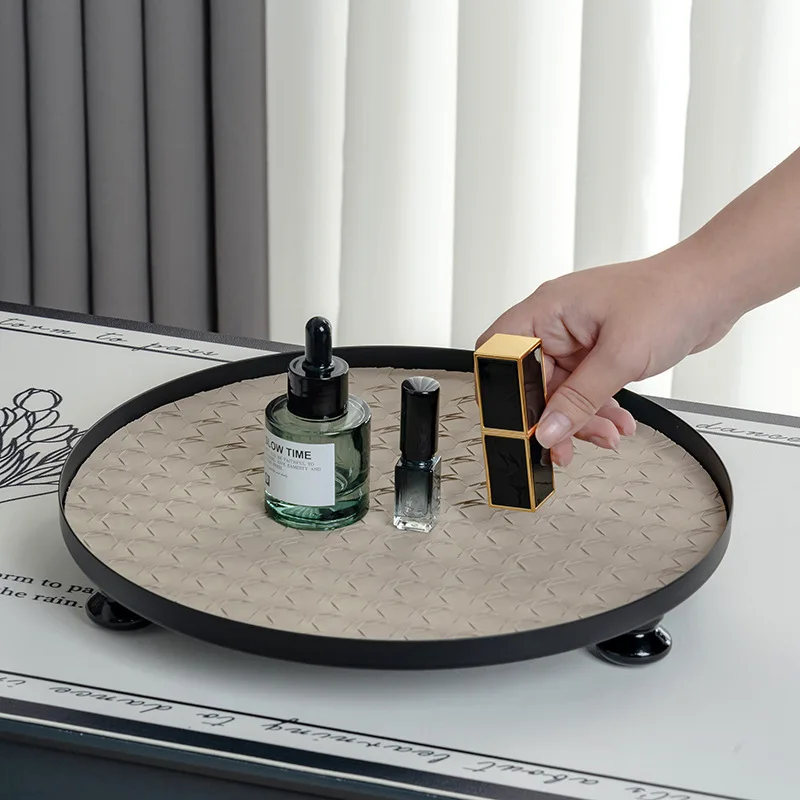 Vine Woven Leather Wooden Foot - Luxury Skincare Tray recension och pris