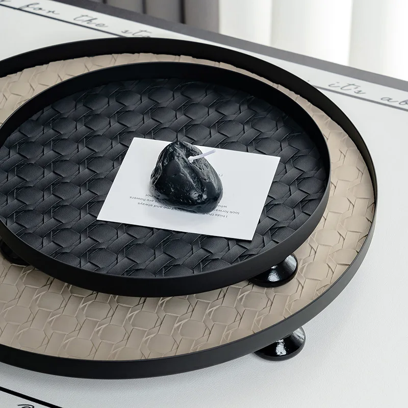Vine Woven Leather Wooden Foot - Luxury Skincare Tray recension och pris